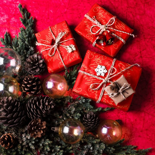 Elegant Script Merry Christmas Pattern/ Red & Gold Geschenkpapier Set (Von Creator hochgeladen)