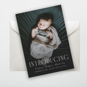 Elegant Serif Introducing Baby Foto Birth Ankündigung