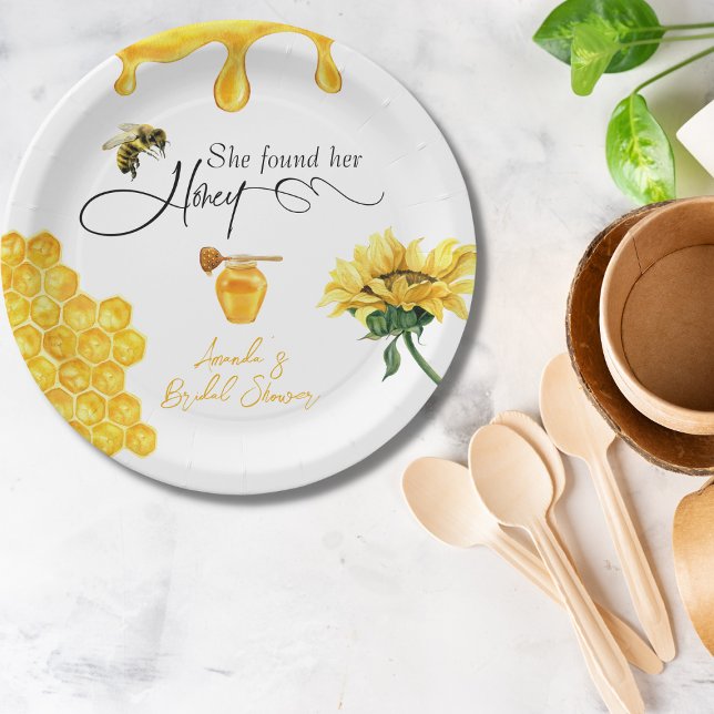 Elegant She fand ihr Honey Bee Brautparty Pappteller (Von Creator hochgeladen)
