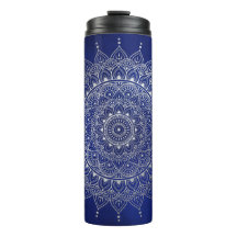 Elegant Silver auf Deep Blue Floral Henna Mandala