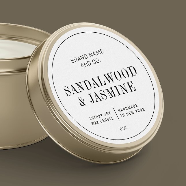 Élégant simple Étiquette de produit de bougie noir (Minimalist round product label in black and white with stylish fonts and simple layout)