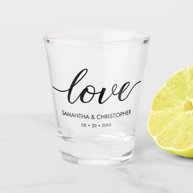 Elegant Simple Liebe Script Wedding custom Gevor Schnapsglas (Vorderseite)