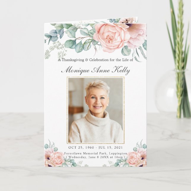 Elegant Soft Blush Pink Roses Floral Foto Funeral Programm (Vorderseite)
