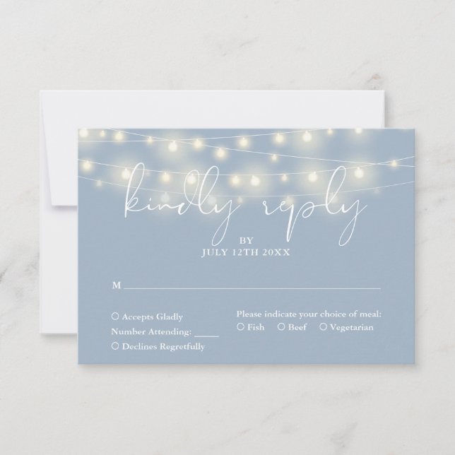 Elegant String Lights Dusty Blue Wedding RSVP Karte (Vorderseite)
