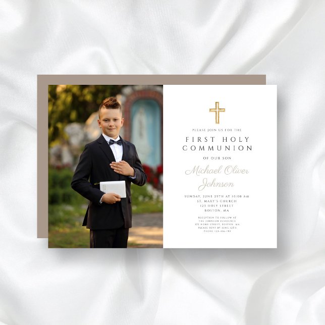 Elegant Taupe Cross Foto Boy First Communation Einladung (Elegant Taupe Cross Photo Boy First Communion Invitation)