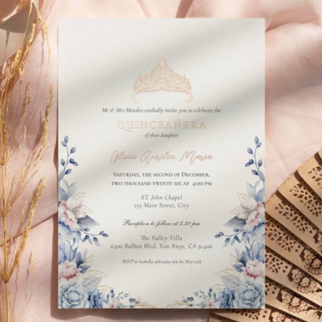 Elegant Tiara Gold Blue Rose Quinceañera Folieneinladung (Von Creator hochgeladen)