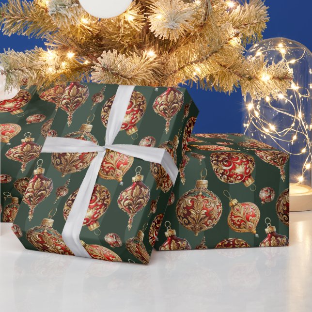Elegant Traditional Red & Gold Christmas Baubles  Geschenkpapier (Feiertage)