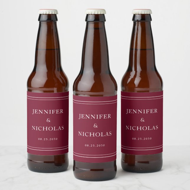 Elegant Typography Burgundy Wedding Bierflaschenetikett (Flaschen)