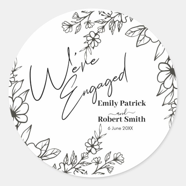 Elegant Typography we're engaged Runder Aufkleber (Vorderseite)