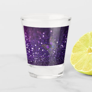Elegant verzaubern: Der Lila Schmetterling Schnapsglas