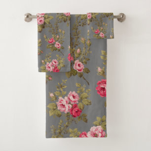 Elegant Vintage Roses on Gray Background