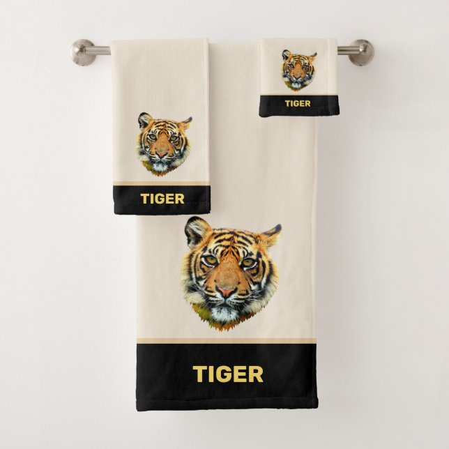 Elégant visage de tigre sur beige et noir (En situation)
