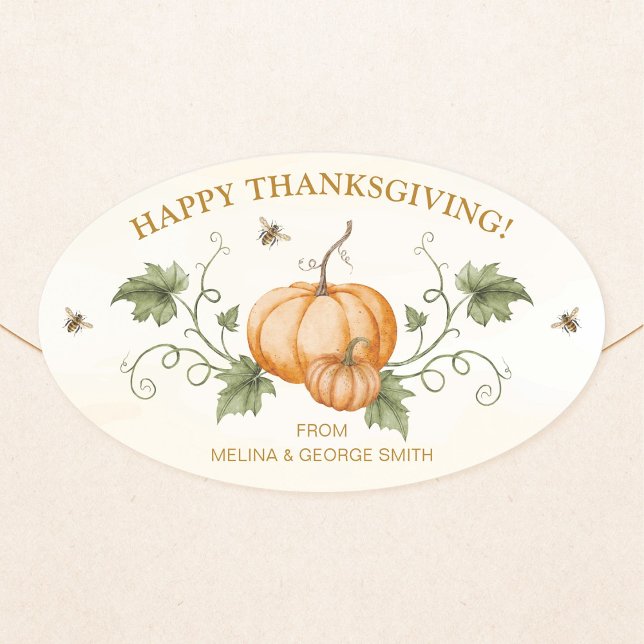 Elegant Watercolor Pumpkin et Bees Thanksgiving Ovaler Aufkleber (Elegant, oval "Happy Thanksgiving" sticker featuring watercolor pumpkins with vines, leaves, bees.)