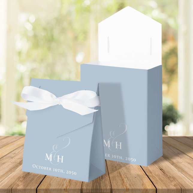Elegant Wedding Favors Dusty Blue Monogram Geschenkschachtel (Von Creator hochgeladen)