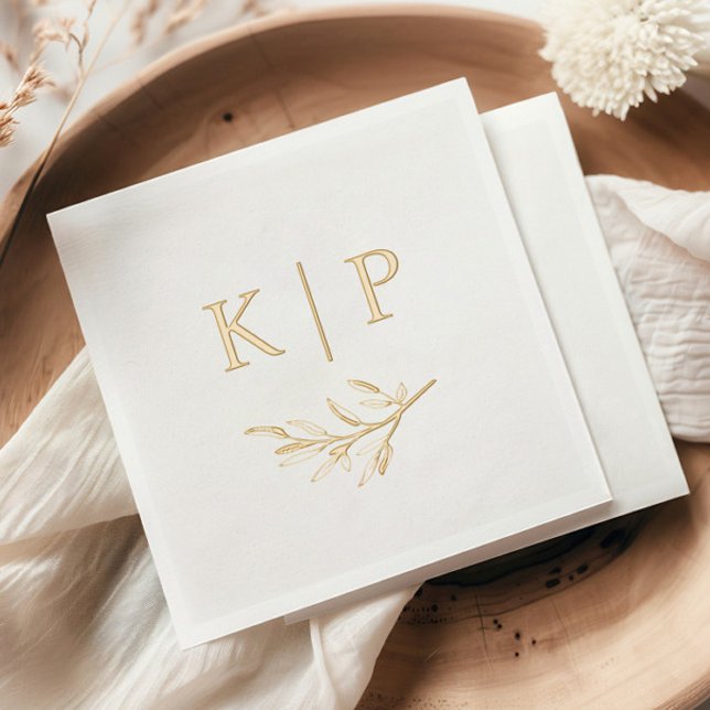 Elegant Wedding Monogram Greenerity Blätter Servietten Mit Folie (Elegant minimal wedding monogram with greenery foil napkins.)