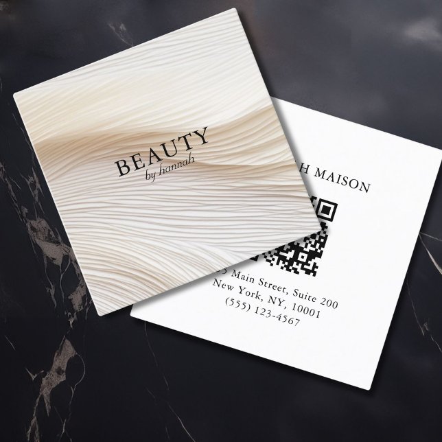 Elegant, Wellen, Salon, QR-Code Quadratische Visitenkarte (Elegant, waves, salon, QR-Code Square Business Card. Modern minimal, trendy.)