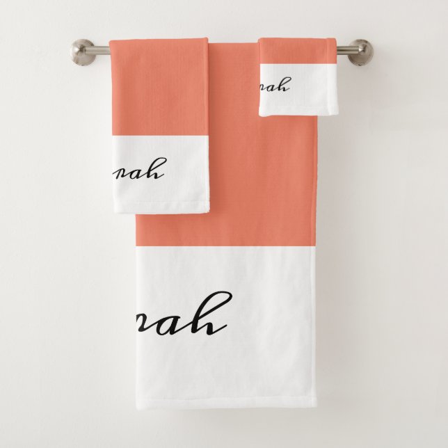 Elegant White & Coral Calligraphy Name Bath Badhandtuch Set (Insitu)