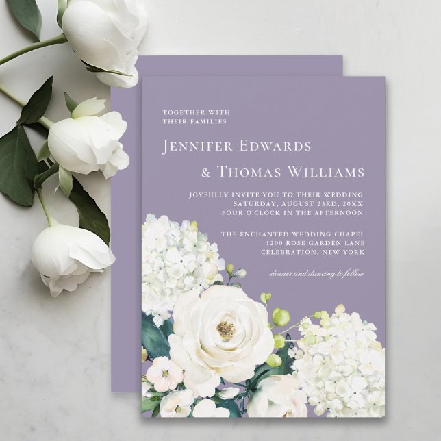 Elegant White Floral on Lavender Wedding Einladung (Von Creator hochgeladen)