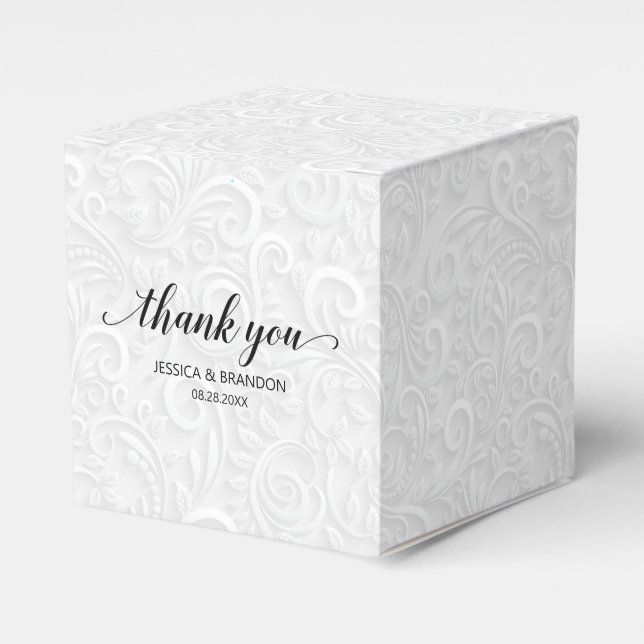 Elegant White on White Filigree Wedding Geschenkschachtel (Vorderseite)