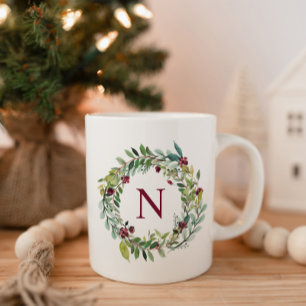 Elegant Winter Greenery Burgundy Monogram Wreath Kaffeetasse