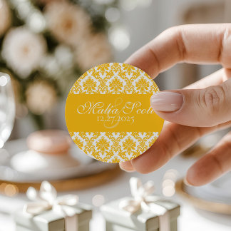 Elegant Yellow White Damask Wedding Gefallen Runder Aufkleber