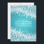 Elegante 60. Geburtstagsparty Sparkling Wave Blue Einladung<br><div class="desc">Elegantes 60. Geburtstagsparty-Einladungs-Design mit ausgeklügeltem Sparkling Wave Blue Motiv,  individuelle Name und Datum und Zusatztext. Beeindrucken Sie Ihre Familie und Freunde mit diesem stilvollen und modernen Design.</div>