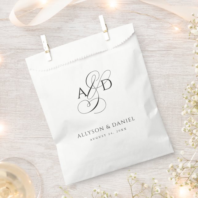 Elegante Anfangsskriptmonogramm Classic Wedding Geschenktütchen (Ausgeschnitten)