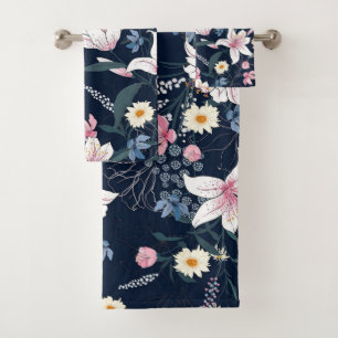 Elégante aquarelle fleurie décorative attirant l'o