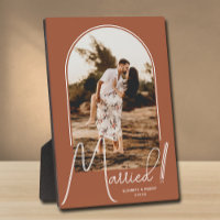 Elegante Arch Terracotta Hochzeit Foto