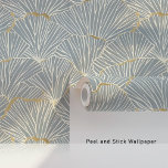 Elegante Art Deco Muschel Blockprint Peel & Stick Tapete<br><div class="desc">Mit diesem eleganten Art Deco Muschel Blockprint Peel & Stick Tapete stärken Sie Ihre Inneneinrichtung. Dieses raffinierte Design zeichnet sich durch ein kompliziertes Muster überlappender Motive in sanften Blautönen aus, die durch zarte Imitate mit goldenen Linien unterstrichen werden, die eine Touch Luxus verleihen. Der Blockdruckstil verleiht ein handgefertigtes, handgefertigtes Ambiente,...</div>