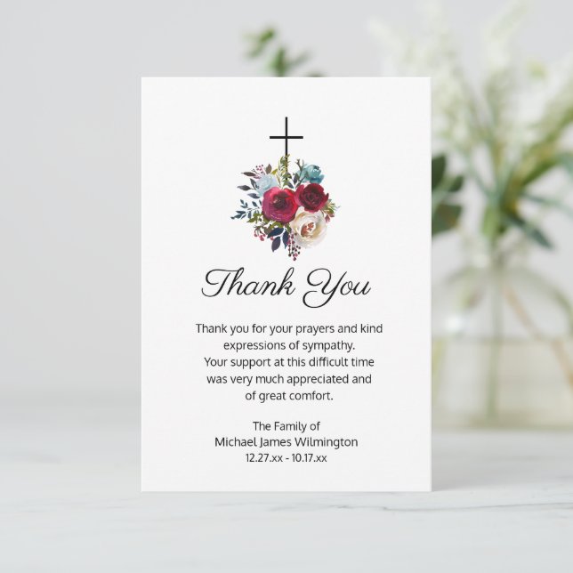Elegante Beerdigung Religious Cross Floral Vielen  Dankeskarte (Stehend Vorderseite)