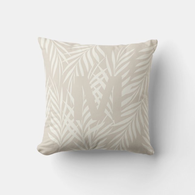 Elegante Beige Palm Blätter Personalisiert Kissen (Vorderseite)