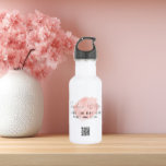 Elegante Berufliche Aquarellzeichnung Edelstahlflasche<br><div class="desc">Mit dieser eleganten und beruflichen Wasserflasche-Vorlage verbessern Sie Ihr Geschäftsbild. Das minimalistische Design strahlt Raffinesse aus und macht einen bleibenden Eindruck. Dieses vollständig anpassbare Design erlaubt es Ihnen, Ihren Namen, Firmennamen, Tagline und QRCode nahtlos hinzuzufügen, um eine perfekte Abstimmung mit Ihrer Markenidentität zu gewährleisten. Klicken Sie auf "Personalisieren", um das...</div>