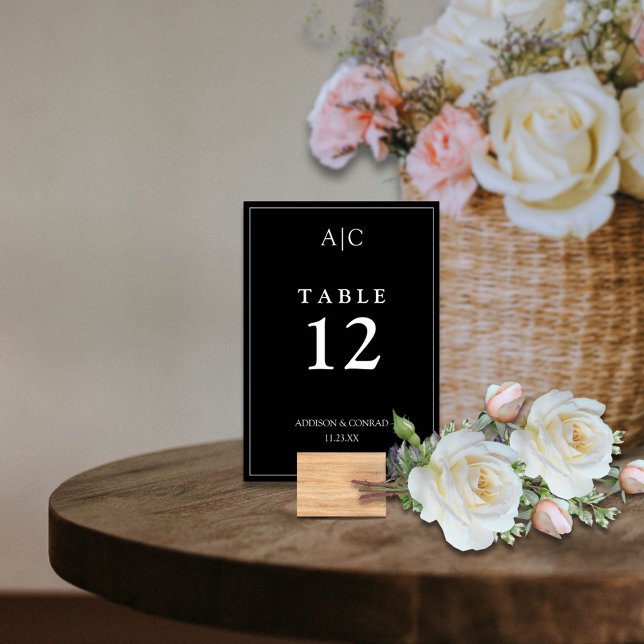 Elegante Black Monogram Wedding Tischnummer (Von Creator hochgeladen)