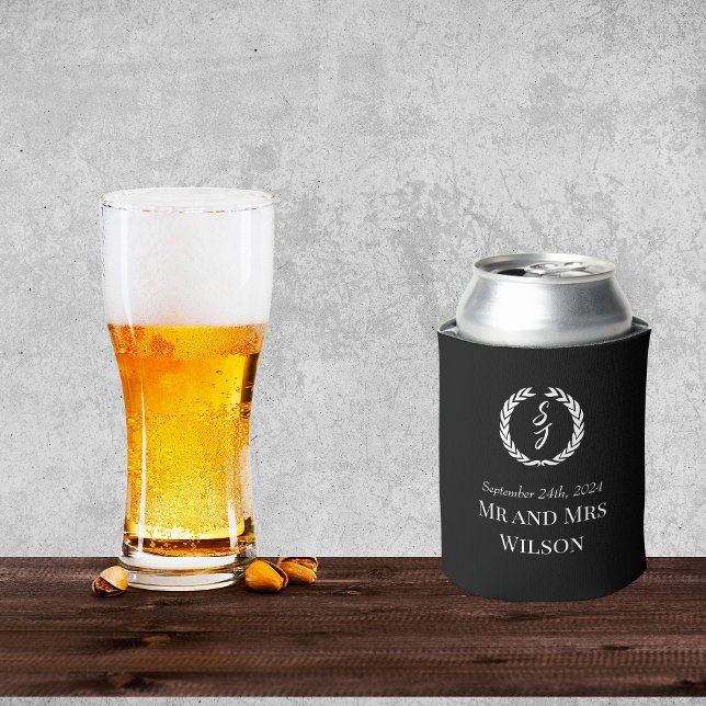 Elegante Black Monogram Wreath Wedding Dosenkühler (Von Creator hochgeladen)