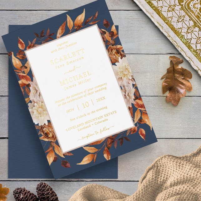 Elegante Blätter Hochzeit Folieneinladung (Elegant Navy Blue Watercolor Leaves Wedding Gold Foil Invitation by Painted Paperie
)