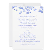 Elegante blaue florale Brautparty ausgerichtet