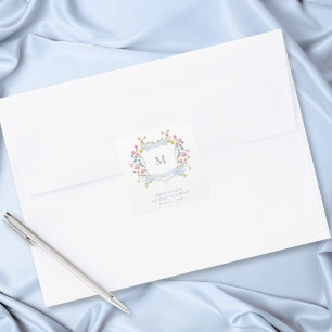 Elegante blaue Pastell-Wildblumen-Wappen-Brautdusc Quadratischer Aufkleber