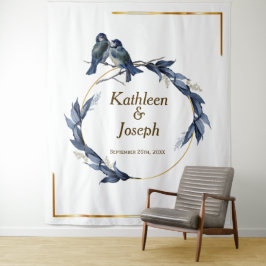 Elegante, blaue Vögel, weißer Hochzeitshintergrund Wandteppich