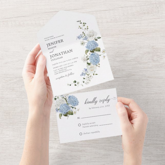 Elegante blaue weiße Rosen mit Blumen All In One Einladung (Abreißen)