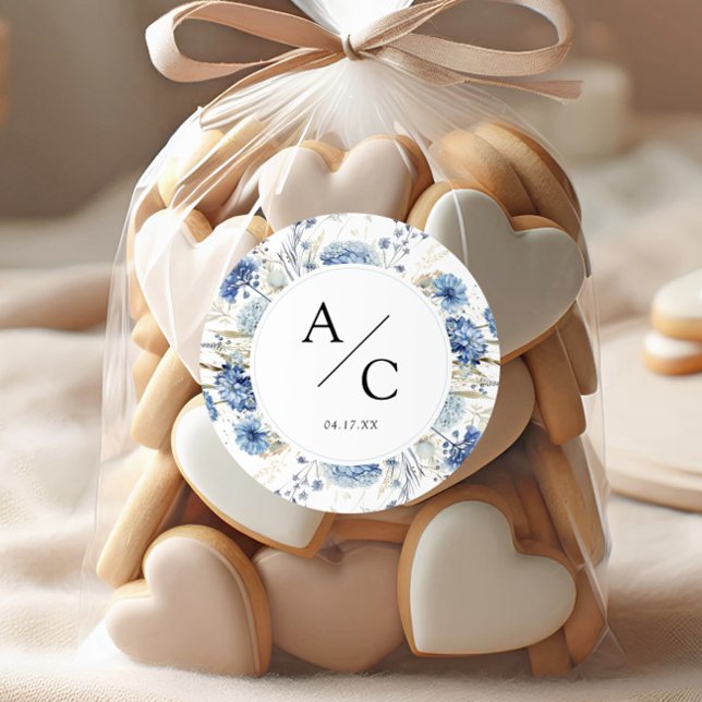 Elegante blaue Wildblumen Hochzeitsfeier mit flora Runder Aufkleber (Von Creator hochgeladen)