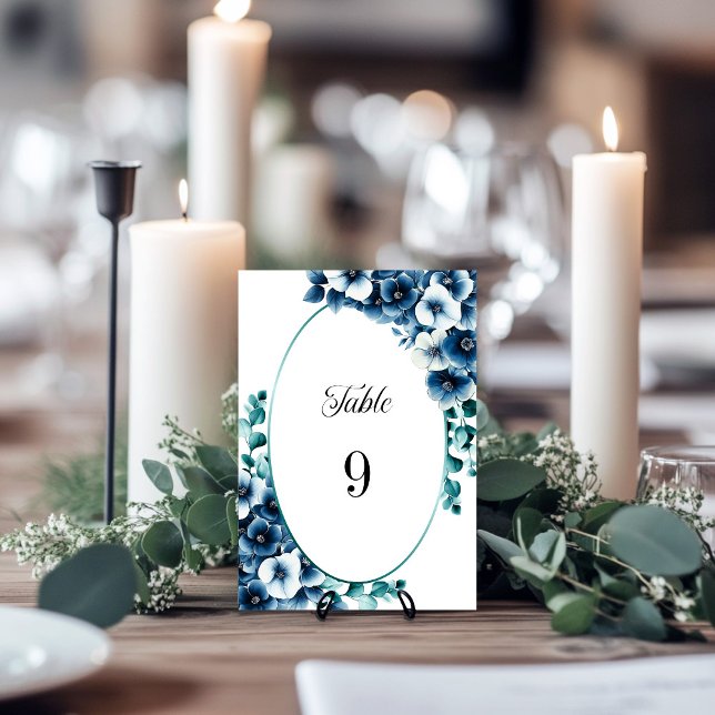 Elegante Blue Floral Wedding Tischnummer (Von Creator hochgeladen)