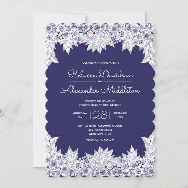 Elegante Blue White Scalloped Wedding Einladung (Vorderseite)