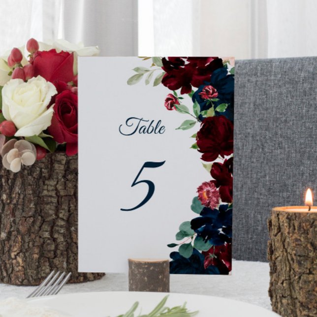 Elegante Blume aus Burgund und der Marine Tabelle  Tischnummer (Von Creator hochgeladen)