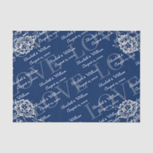 Elegante Blumenzange auf Blue Wedding Seidenpapier