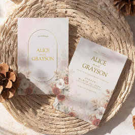 Elegante Boho-Blumen-Hochzeit in Creme-Rosa modern Einladung