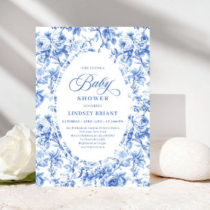 Elegante Boho-Staubblau Toile de Jouy Baby Shower- Einladung