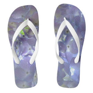 Elegante boho staubige lila Blumenarten Blume Flip Flops