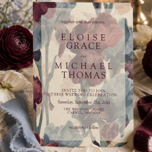Elegante Burgund und Staubblau Florale Hochzeit Einladung