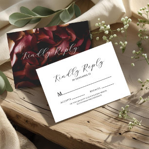 Elegante Burgunder Romantische Rose RSVP Karte